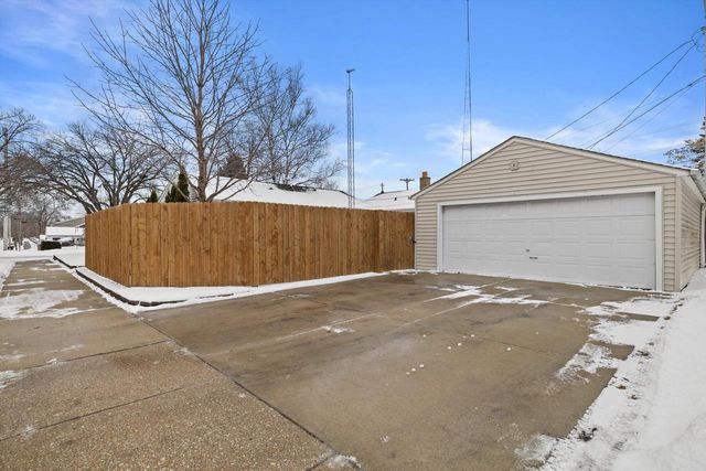 4100 Victory AVENUE, Racine, WI 53405