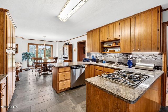 10326 Ramm Road, Whitehouse, OH 43571