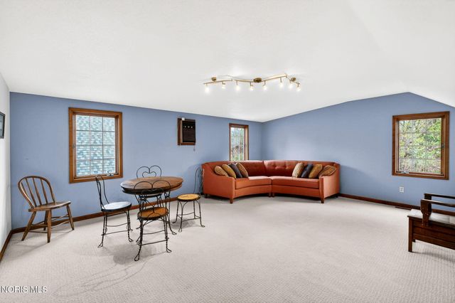 10326 Ramm Road, Whitehouse, OH 43571