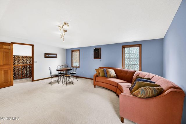 10326 Ramm Road, Whitehouse, OH 43571