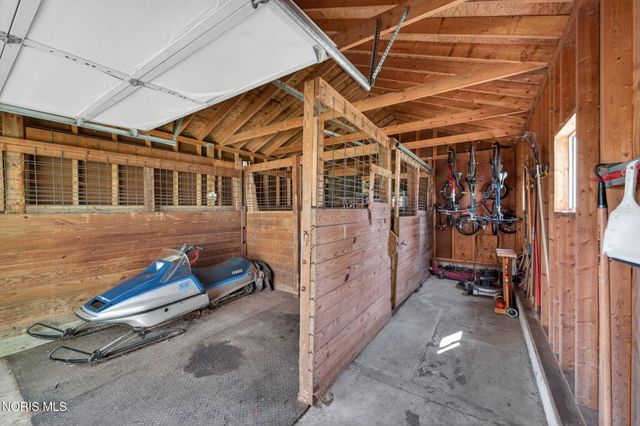 10326 Ramm Road, Whitehouse, OH 43571