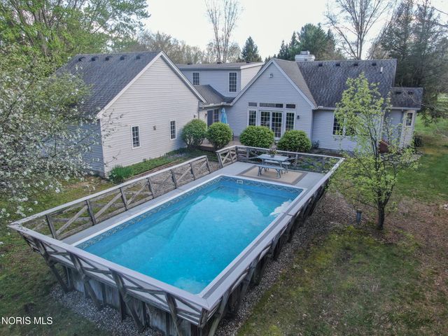 10326 Ramm Road, Whitehouse, OH 43571