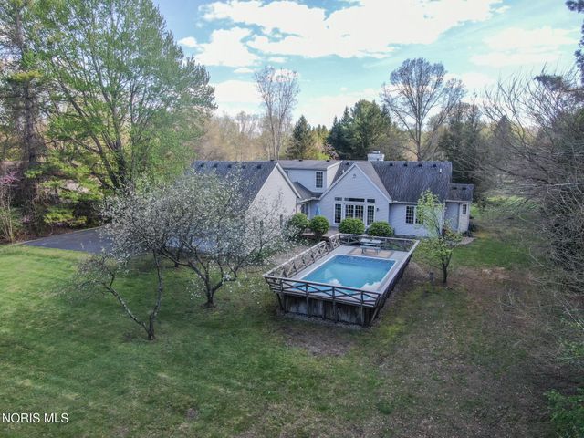 10326 Ramm Road, Whitehouse, OH 43571