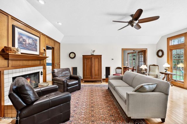 10326 Ramm Road, Whitehouse, OH 43571