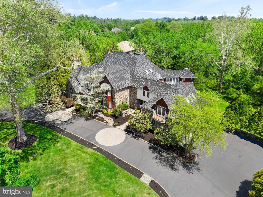 625 CREEK LN, FLOURTOWN, PA 19031 — exterior