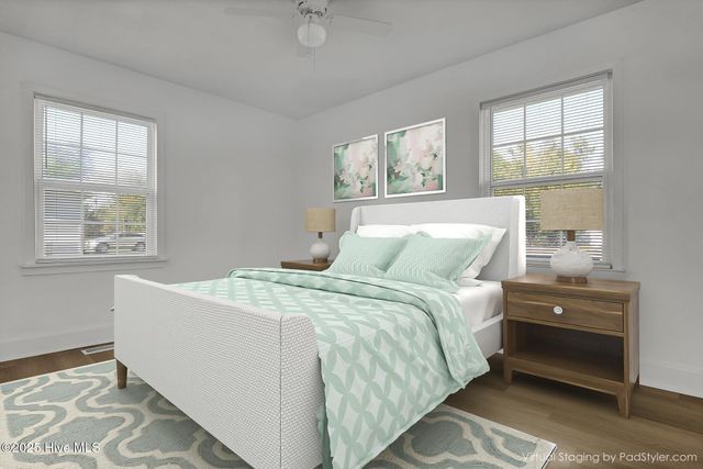 3521 Middle Sound Loop Road, Wilmington, NC 28411