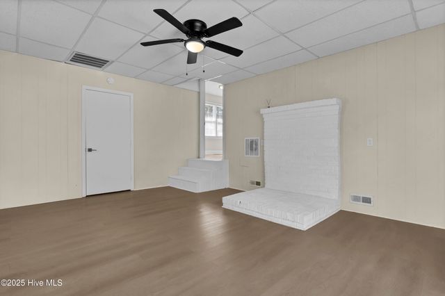 3521 Middle Sound Loop Road, Wilmington, NC 28411