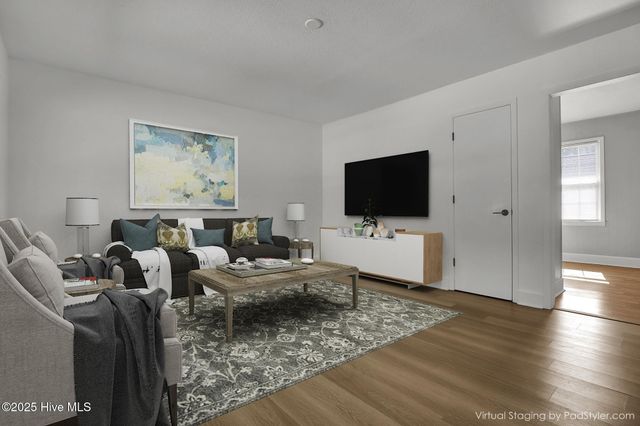 3521 Middle Sound Loop Road, Wilmington, NC 28411