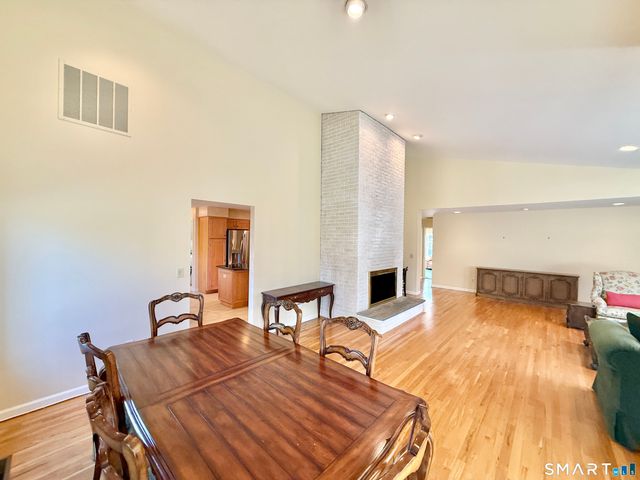 1 Alfred Lane, Stamford, CT 06902