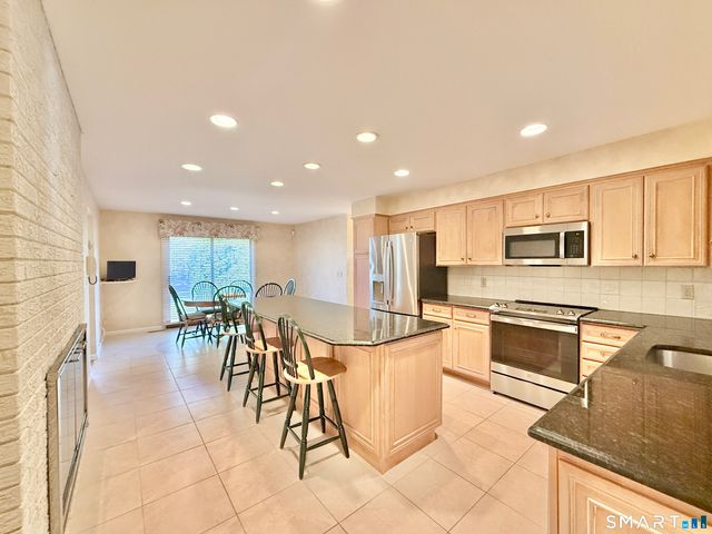 1 Alfred Lane, Stamford, CT 06902