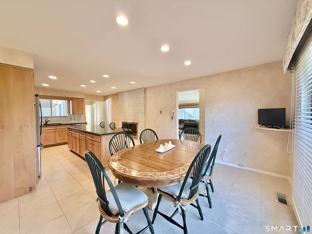 1 Alfred Lane, Stamford, CT 06902