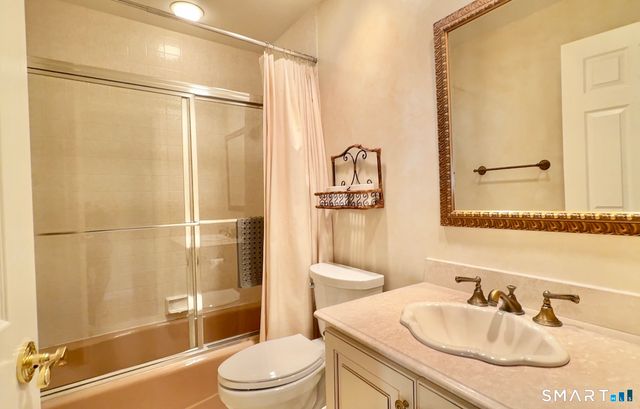 1 Alfred Lane, Stamford, CT 06902