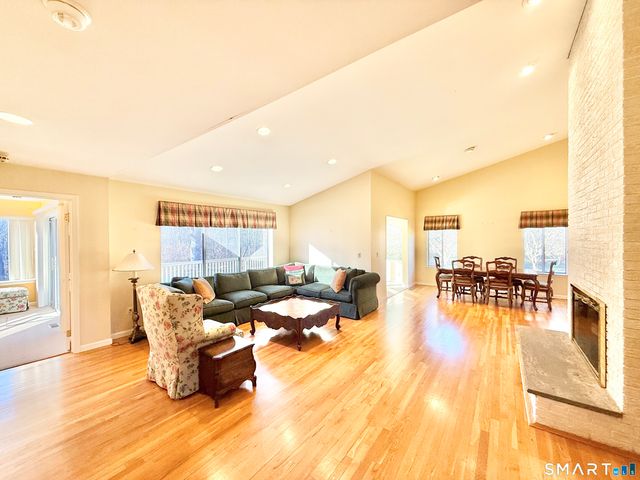 1 Alfred Lane, Stamford, CT 06902