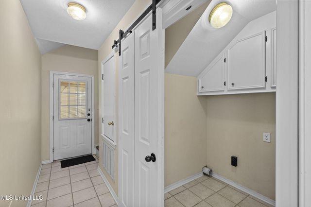 108 Spring Valley Drive, Brandon, MS 39047