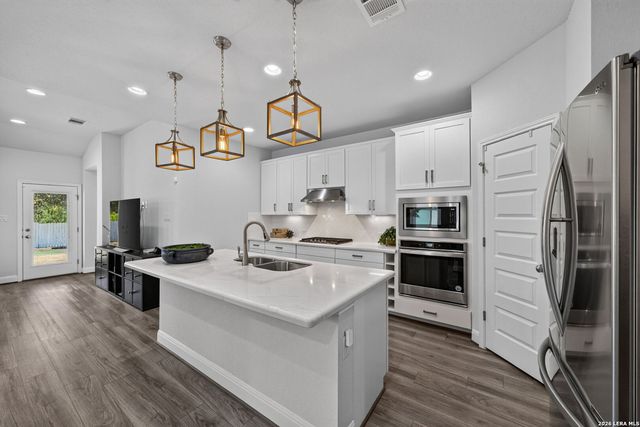 12802 Fairview Farms, San Antonio, TX 78249