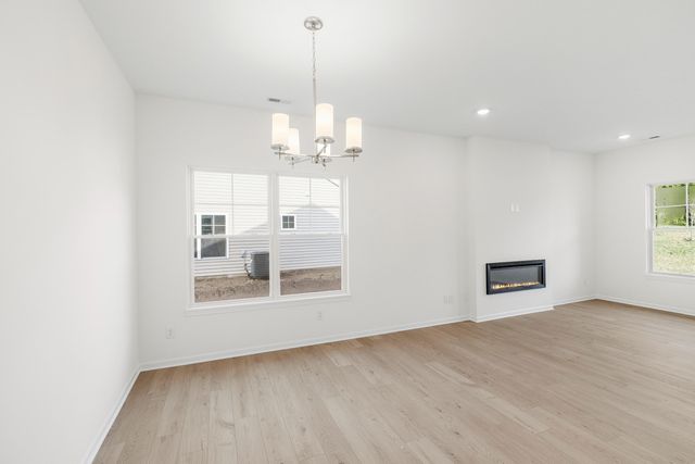 6170 River Run Avenue, Portage, IN 46368