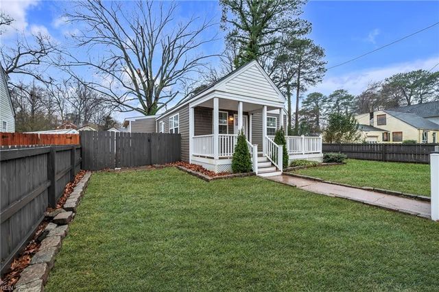 12 Brierdale PL, Portsmouth, VA 23702