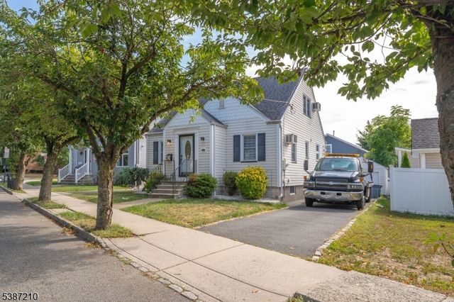 34 Maier St, Belleville Twp., NJ 07109