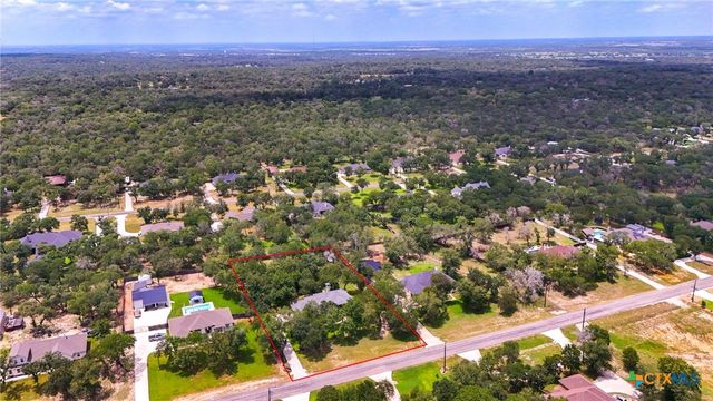 300 Cibolo Ridge Drive, La Vernia, TX 78121