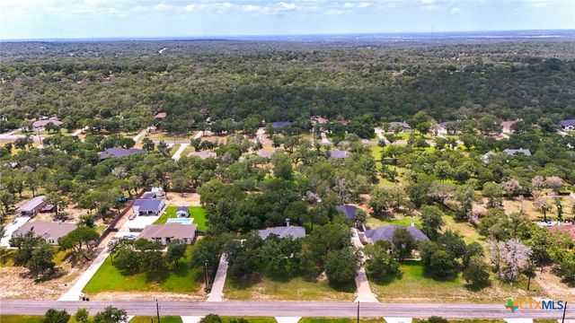 300 Cibolo Ridge Drive, La Vernia, TX 78121