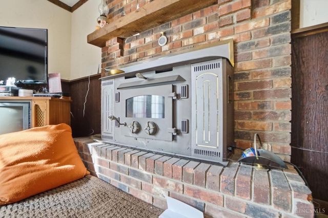 1105 Inner Circle, Forest Park, OH 45240