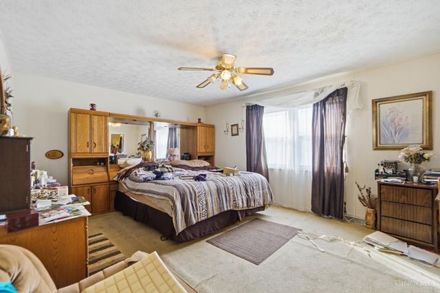 1105 Inner Circle, Forest Park, OH 45240