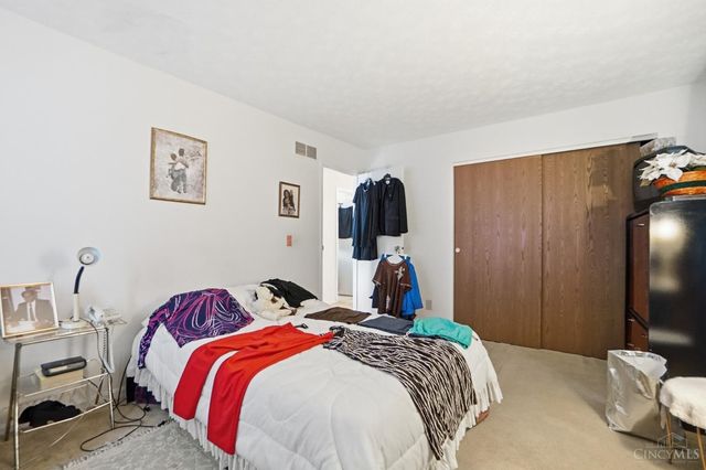 1105 Inner Circle, Forest Park, OH 45240