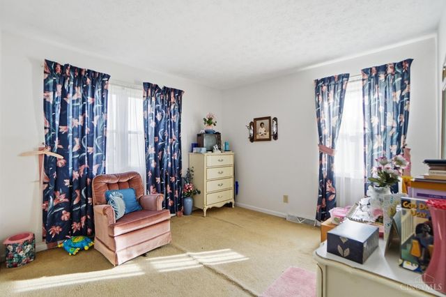 1105 Inner Circle, Forest Park, OH 45240