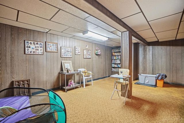 1105 Inner Circle, Forest Park, OH 45240