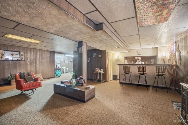 1105 Inner Circle, Forest Park, OH 45240