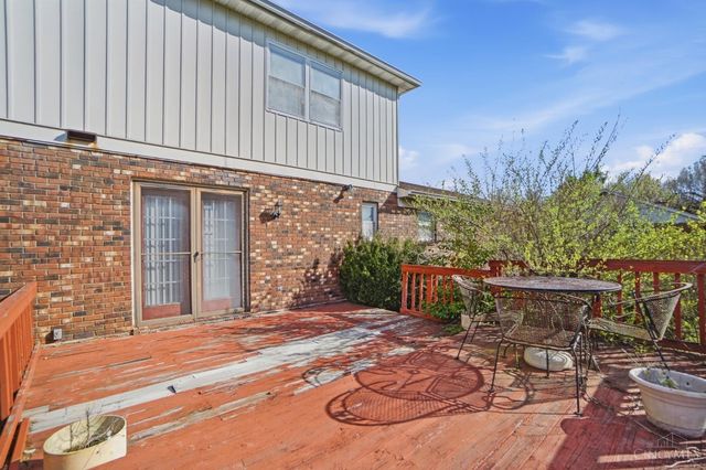 1105 Inner Circle, Forest Park, OH 45240