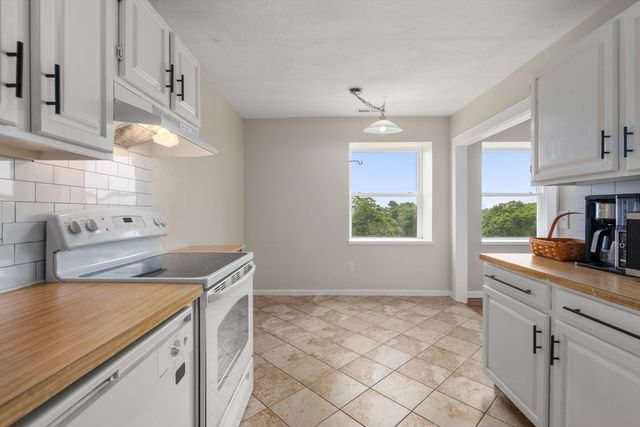 21 Middlesex Ave 303, Worcester, MA 01604