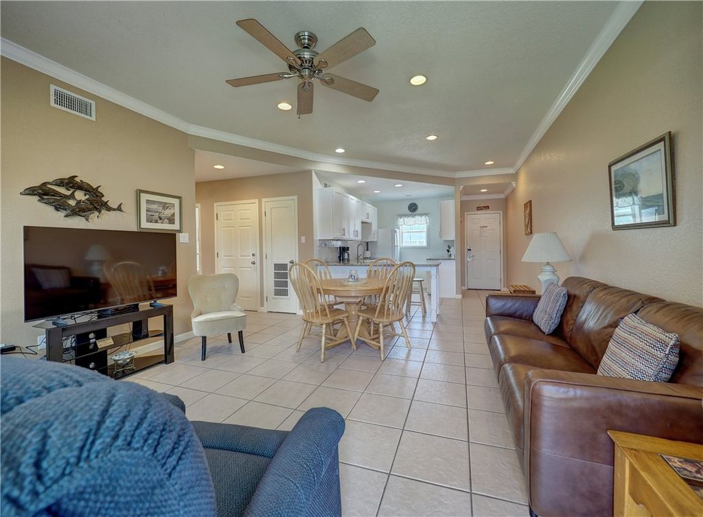 700 Island Retreat 37, Port Aransas, TX 78373 — photo 4