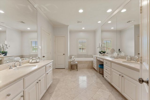 30 History Row, The Woodlands, TX 77380