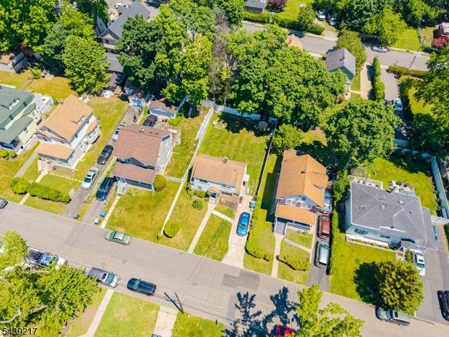 261 Shepard Ave, Englewood City, NJ 07631