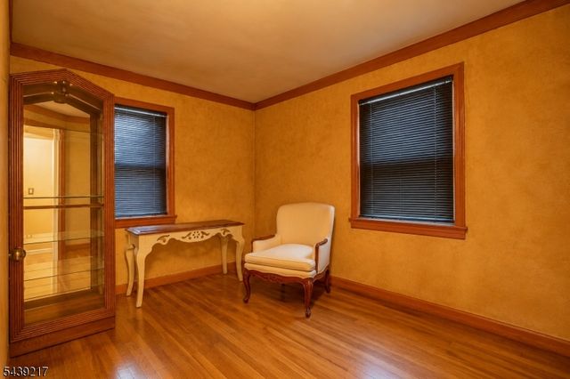 261 Shepard Ave, Englewood City, NJ 07631