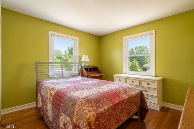 261 Shepard Ave, Englewood City, NJ 07631