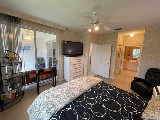 7941 LAINA Lane 2, Boynton Beach, FL 33437