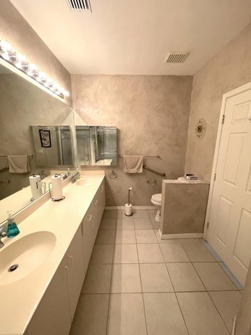 7941 LAINA Lane 2, Boynton Beach, FL 33437