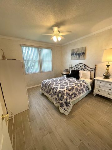 7941 LAINA Lane 2, Boynton Beach, FL 33437