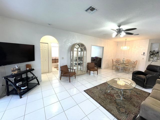 7941 LAINA Lane 2, Boynton Beach, FL 33437