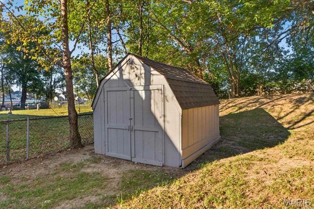 117 Las Olas Drive, Belleville, IL 62221