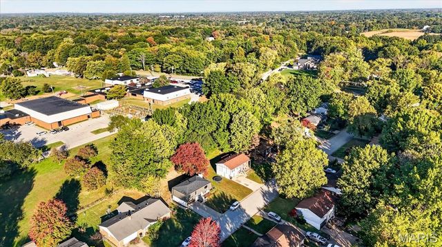 117 Las Olas Drive, Belleville, IL 62221