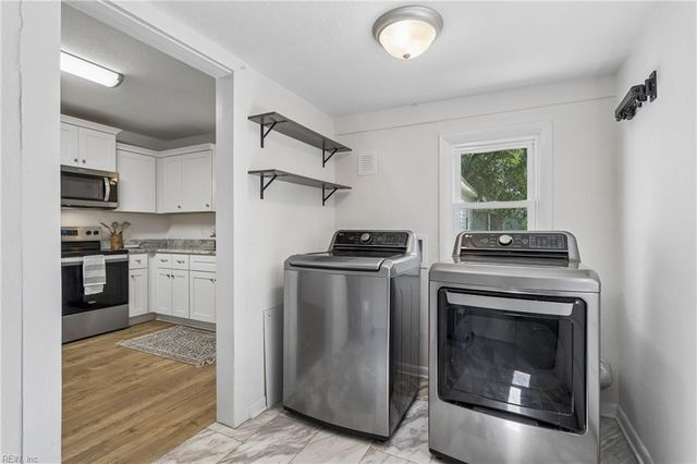512 Dunning ST, Williamsburg, VA 23185