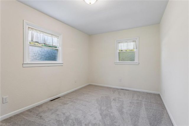 512 Dunning ST, Williamsburg, VA 23185