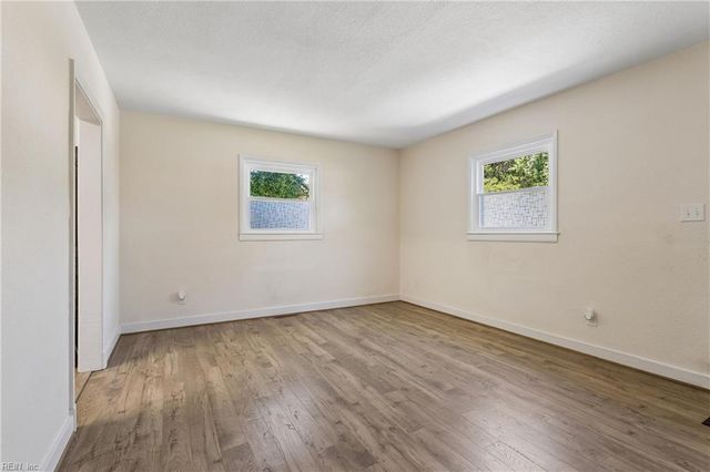 512 Dunning ST, Williamsburg, VA 23185