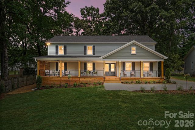 3800 Lovett Circle, Charlotte, NC 28210