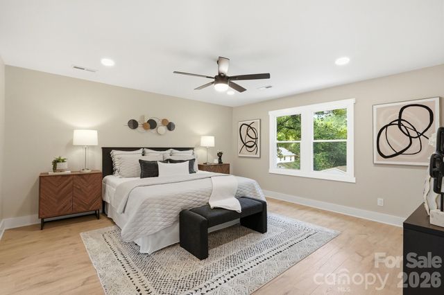 3800 Lovett Circle, Charlotte, NC 28210