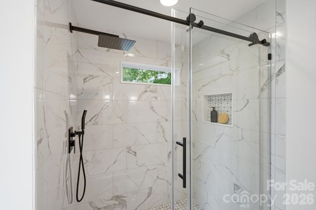 3800 Lovett Circle, Charlotte, NC 28210