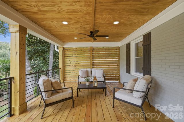 3800 Lovett Circle, Charlotte, NC 28210